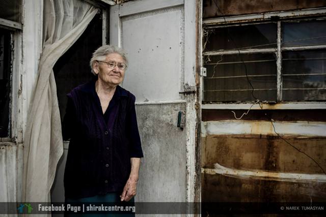 Գյումրու վագոն-տնակներում բնակվող միայնակ տարեցները անօգնական վիճակում են (video)
